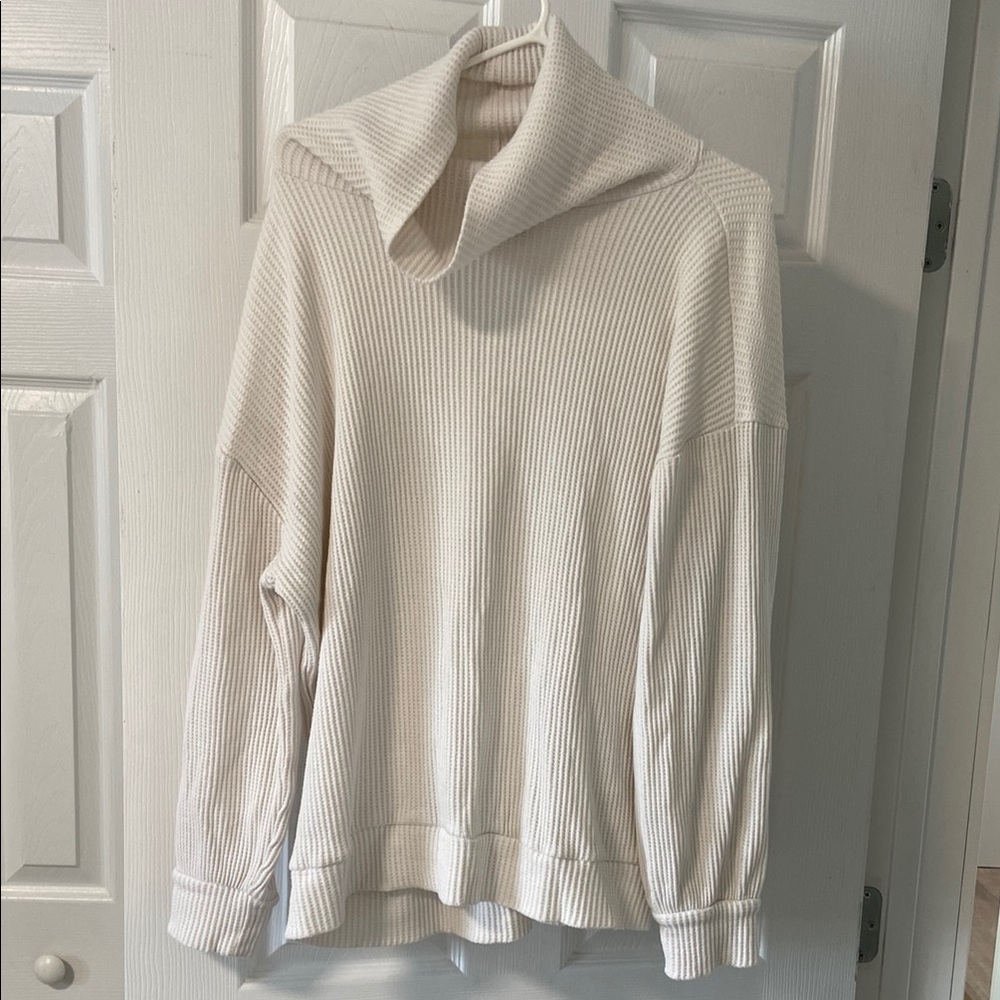 GAP White Cowl Neck Sweater Lightweight Knit